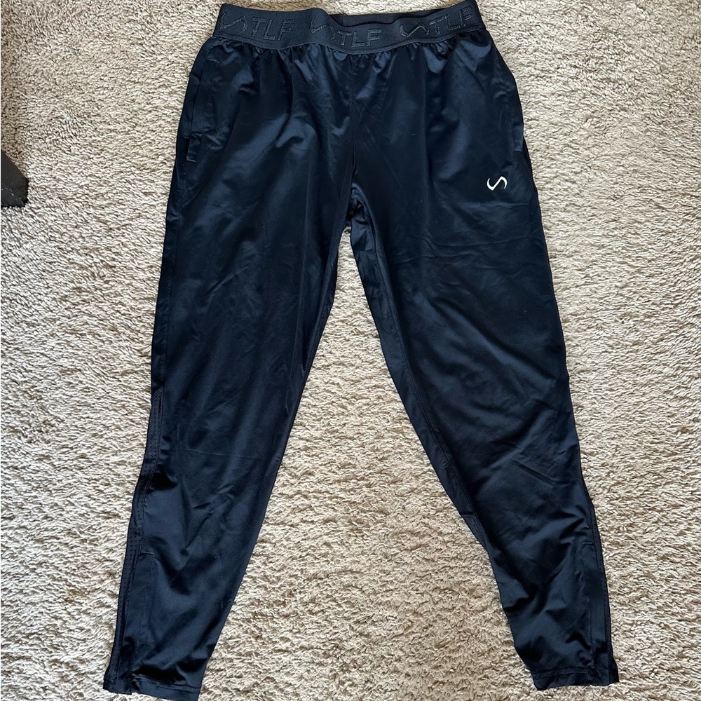 TLF Joggers size small